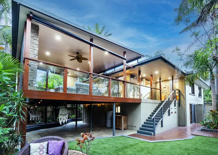Bali Vibes Serene Tropical Oasis 4Bd Holiday Home